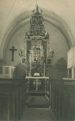 1930-1940 Altar